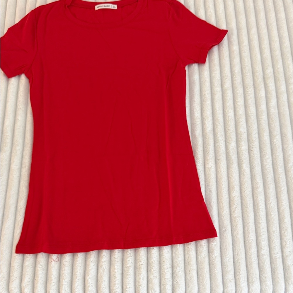 Classic Red Short Sleeve Tee Pretty shirt VERY STRETCHY AND AMAZING MATERIAL